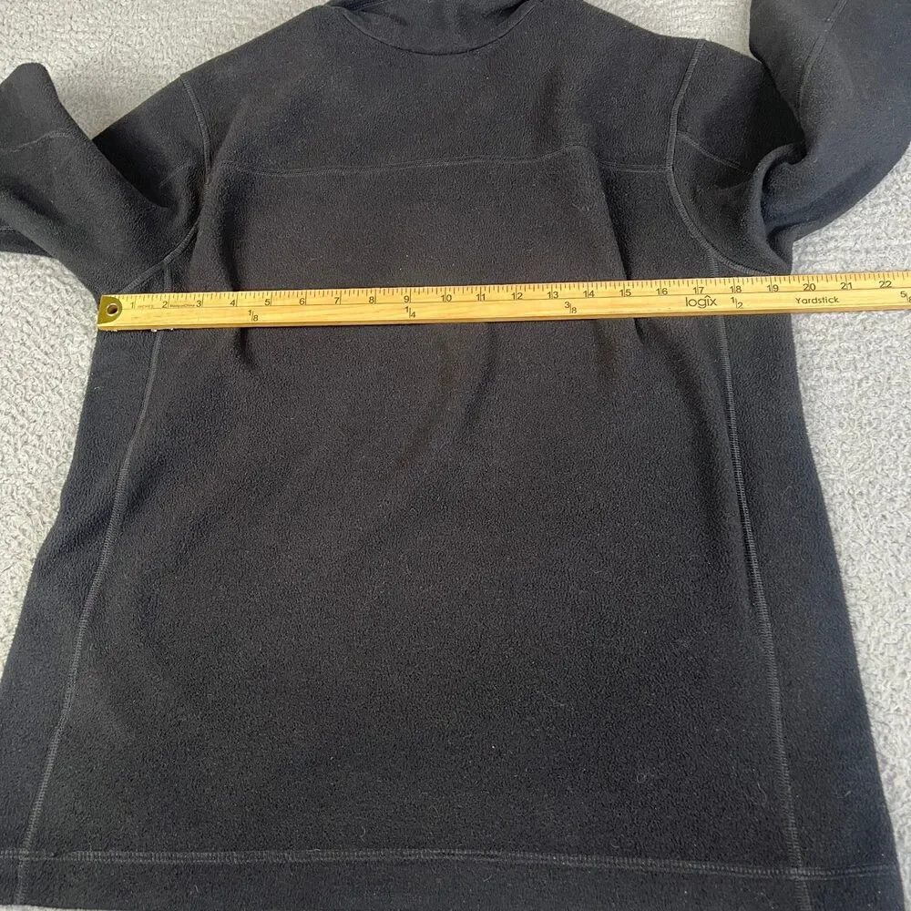 Patagonia fleece pullover